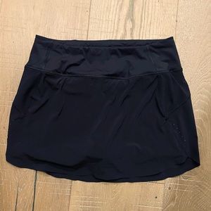 Athleta Run With It Skort - M